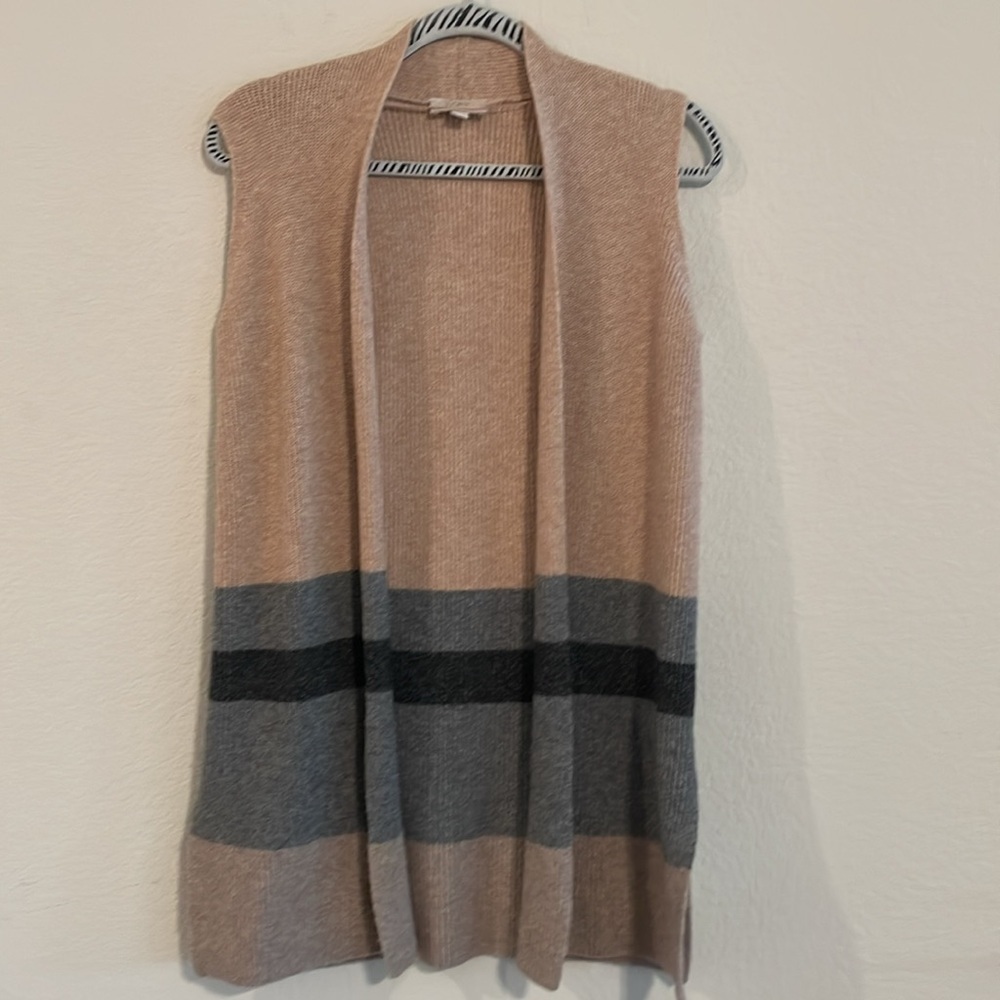LOFT Women Vest XS Longline Open Front Sweater Tan & Grey Colorblock Preppy